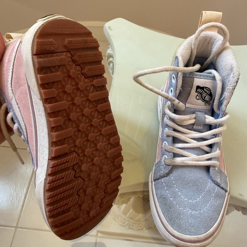 Vans MTE Cold Weather Shoes - Light Blue and White